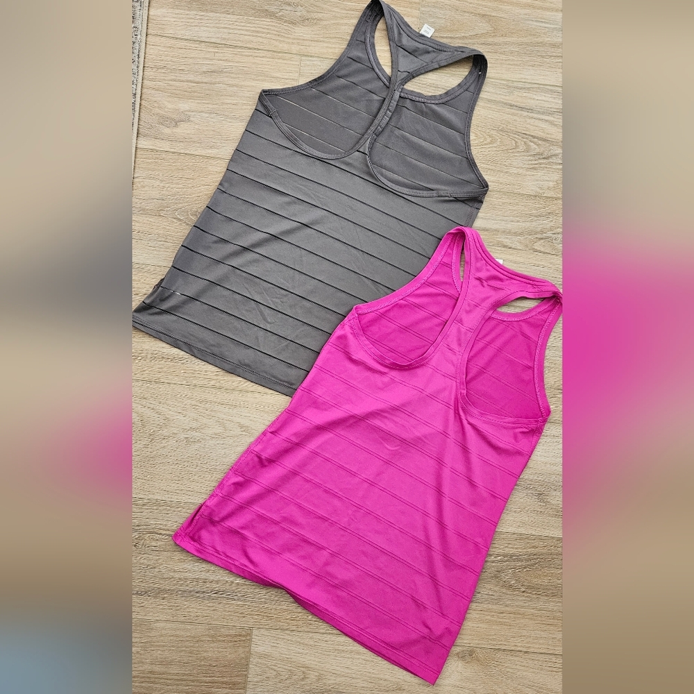 Athleta Gray and Pink Racerback Tank Tops Size XS - Picture 4 of 4